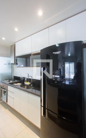 Apartamento para alugar com 75m², 2 quartos e 2 vagasCozinha