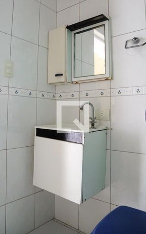 Apartamento para alugar com 38m², 1 quarto e sem vagaBanheiro Social