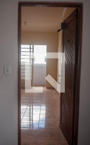 Apartamento para alugar com 56m², 2 quartos e 1 vaga Apartamento para alugar com 56m², 2 quartos e 1 vagaEntrada