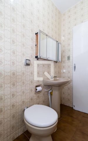 Casa à venda com 180m², 5 quartos e 3 vagasBanheiro da Suíte