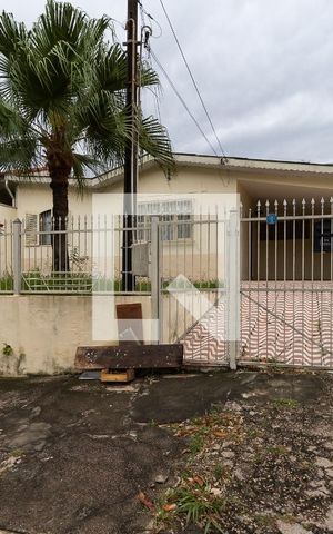 Casa à venda com 180m², 5 quartos e 3 vagasFachada