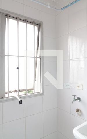 Apartamento para alugar com 56m², 2 quartos e 1 vagaÁrea de Serviço