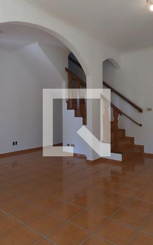 Casa à venda com 120m², 4 quartos e 1 vagaSala