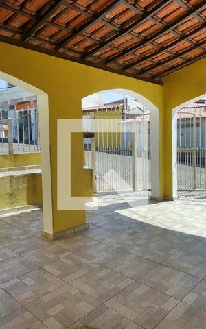 Casa à venda com 120m², 4 quartos e 1 vagaGaragem