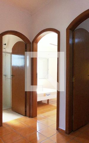 Casa à venda com 120m², 4 quartos e 1 vagaCorredor