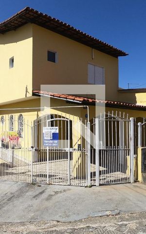 Casa à venda com 120m², 4 quartos e 1 vagaFachada da Casa