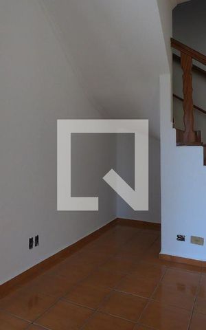 Casa à venda com 120m², 4 quartos e 1 vagaSala