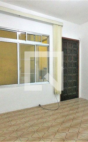 Casa à venda com 120m², 4 quartos e 1 vagaCasa/Sala de Hóspede