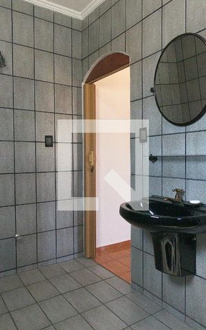 Casa à venda com 120m², 4 quartos e 1 vagaBanheiro da Suíte