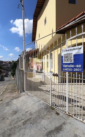 Casa à venda com 120m², 4 quartos e 1 vagaEntrada