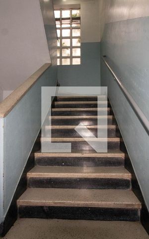 Apartamento à venda com 67m², 1 quarto e sem vaga Apartamento à venda com 67m², 1 quarto e sem vagaEscadas do Condomínio