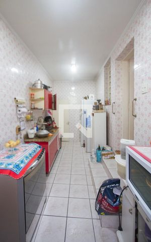 Casa à venda com 140m², 3 quartos e 2 vagasCozinha