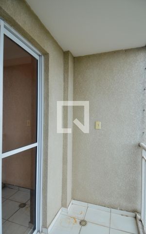 Apartamento para alugar com 58m², 2 quartos e 1 vagaVaranda