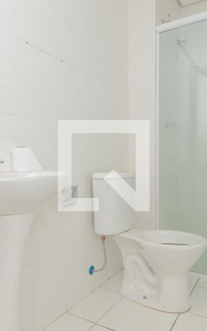 Apartamento para alugar com 58m², 2 quartos e 1 vagaBanheiro 