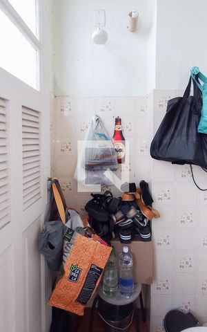 Apartamento à venda com 75m², 2 quartos e 1 vaga Apartamento à venda com 75m², 2 quartos e 1 vagaBanheiro de Serviço