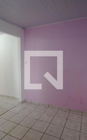 Casa à venda com 90m², 1 quarto e sem vagaSala