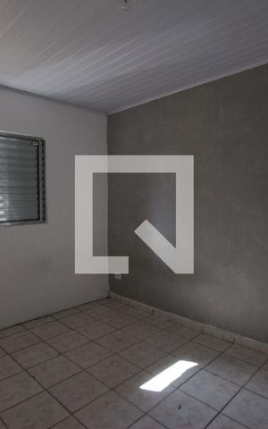 Casa à venda com 90m², 1 quarto e sem vagaQuarto