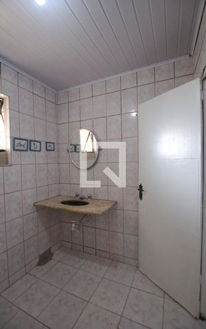 Casa à venda com 90m², 1 quarto e sem vagaBanheiro