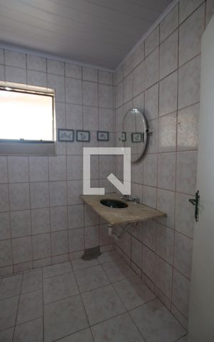 Casa à venda com 90m², 1 quarto e sem vagaBanheiro