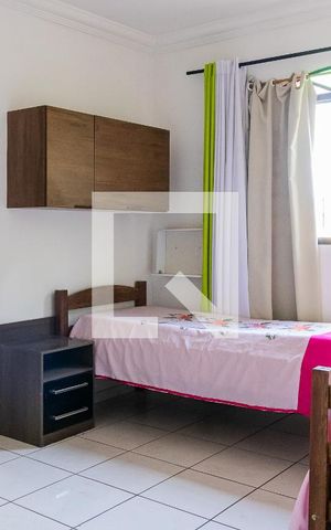 Casa à venda com 500m², 4 quartos e sem vaga Casa à venda com 500m², 4 quartos e sem vagaQuarto 4