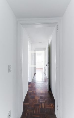 Apartamento à venda com 249m², 3 quartos e 2 vagasCorredor