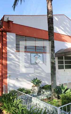 Apartamento à venda com 56m², 2 quartos e sem vaga Apartamento à venda com 56m², 2 quartos e sem vagaÁrea comum - Salão de festas