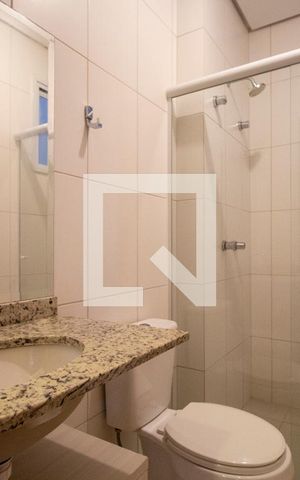 Apartamento para alugar com 72m², 2 quartos e 1 vagaBanheiro 01