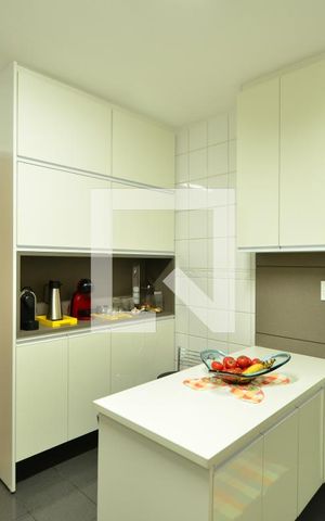 Apartamento à venda com 126m², 3 quartos e 2 vagasCozinha