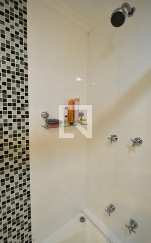 Apartamento à venda com 126m², 3 quartos e 2 vagasBanheiro Social