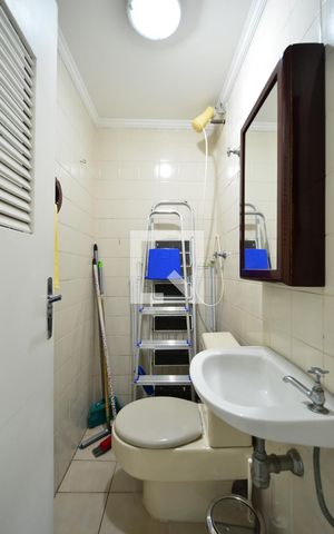 Apartamento à venda com 126m², 3 quartos e 2 vagasBanheiro de Serviço