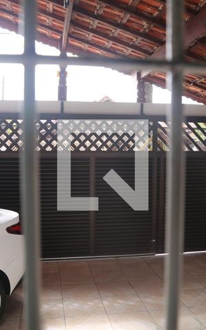 Casa para alugar com 506m², 5 quartos e 8 vagasQuarto 1 / vista