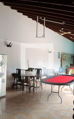 Casa para alugar com 506m², 5 quartos e 8 vagasÁrea comum - Salão de festas
