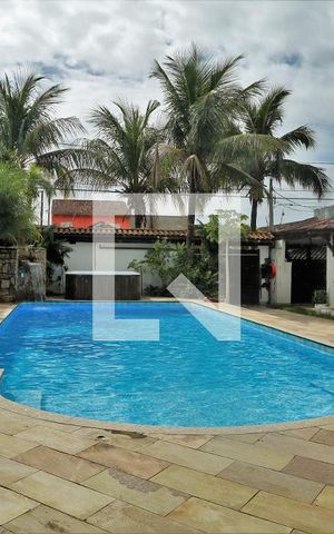 Casa para alugar com 506m², 5 quartos e 8 vagasÁrea comum - Piscina