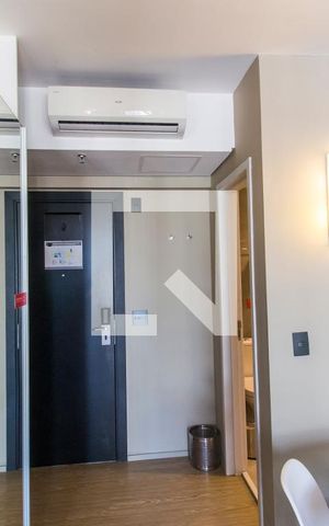 Apartamento à venda com 32m², 1 quarto e 1 vagaEntrada