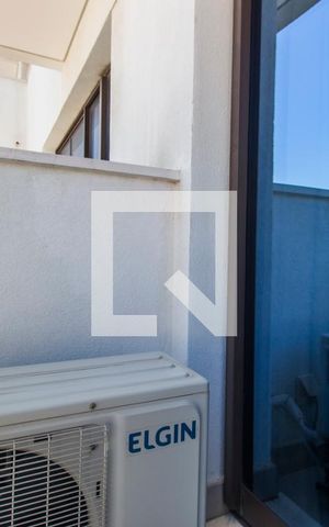 Apartamento à venda com 32m², 1 quarto e 1 vagaSacada