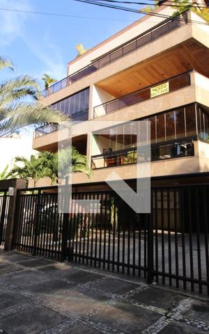 Apartamento à venda com 354m², 4 quartos e 4 vagasFachada