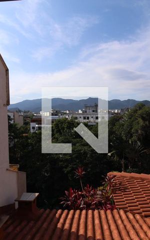 Apartamento à venda com 354m², 4 quartos e 4 vagasVista - Sala 2