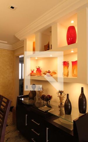 Apartamento à venda com 354m², 4 quartos e 4 vagasSala