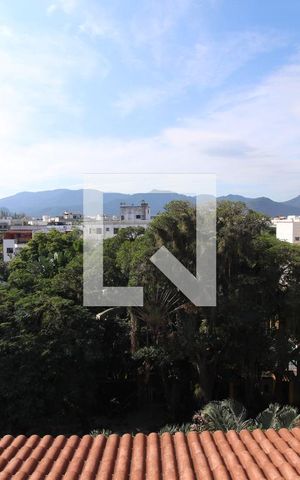 Apartamento à venda com 354m², 4 quartos e 4 vagasVista - Suíte 2