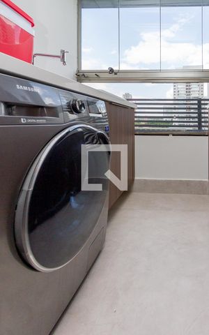 Apartamento à venda com 70m², 1 quarto e 1 vaga Apartamento à venda com 70m², 1 quarto e 1 vagaÁrea de Serviço