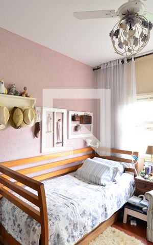 Apartamento à venda com 107m², 3 quartos e sem vagaQuarto 3