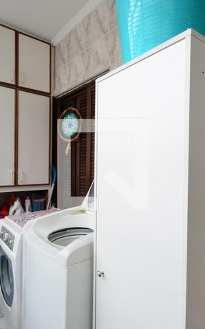 Apartamento à venda com 107m², 3 quartos e sem vagaÁrea de Serviço