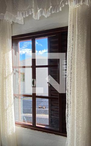 Casa à venda com 150m², 3 quartos e 2 vagasJanela do Quarto 2 