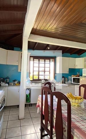 Casa à venda com 150m², 3 quartos e 2 vagasCozinha
