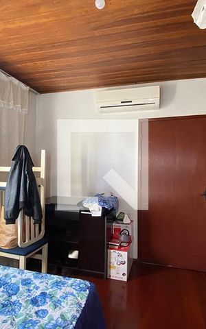 Casa à venda com 150m², 3 quartos e 2 vagasQuarto 2 