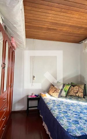 Casa à venda com 150m², 3 quartos e 2 vagasQuarto 2 