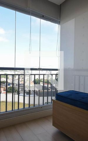 Apartamento à venda com 69m², 2 quartos e 1 vaga Apartamento à venda com 69m², 2 quartos e 1 vagaVaranda