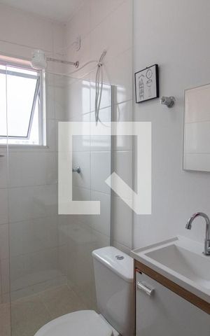 Studio para alugar com 15m², 1 quarto e sem vaga Studio para alugar com 15m², 1 quarto e sem vagaBanheiro