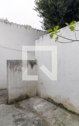 Casa à venda com 232m², 5 quartos e 2 vagas Casa à venda com 232m², 5 quartos e 2 vagasQuintal da Casa 2