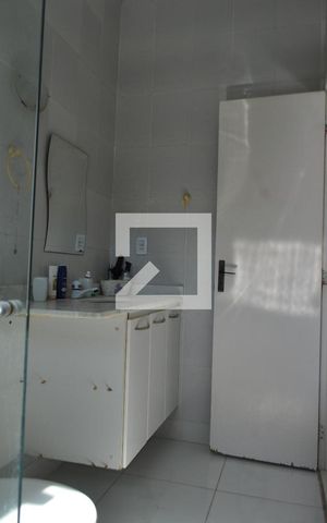 Casa à venda com 490m², 4 quartos e 3 vagasBanheiro da Suíte 1